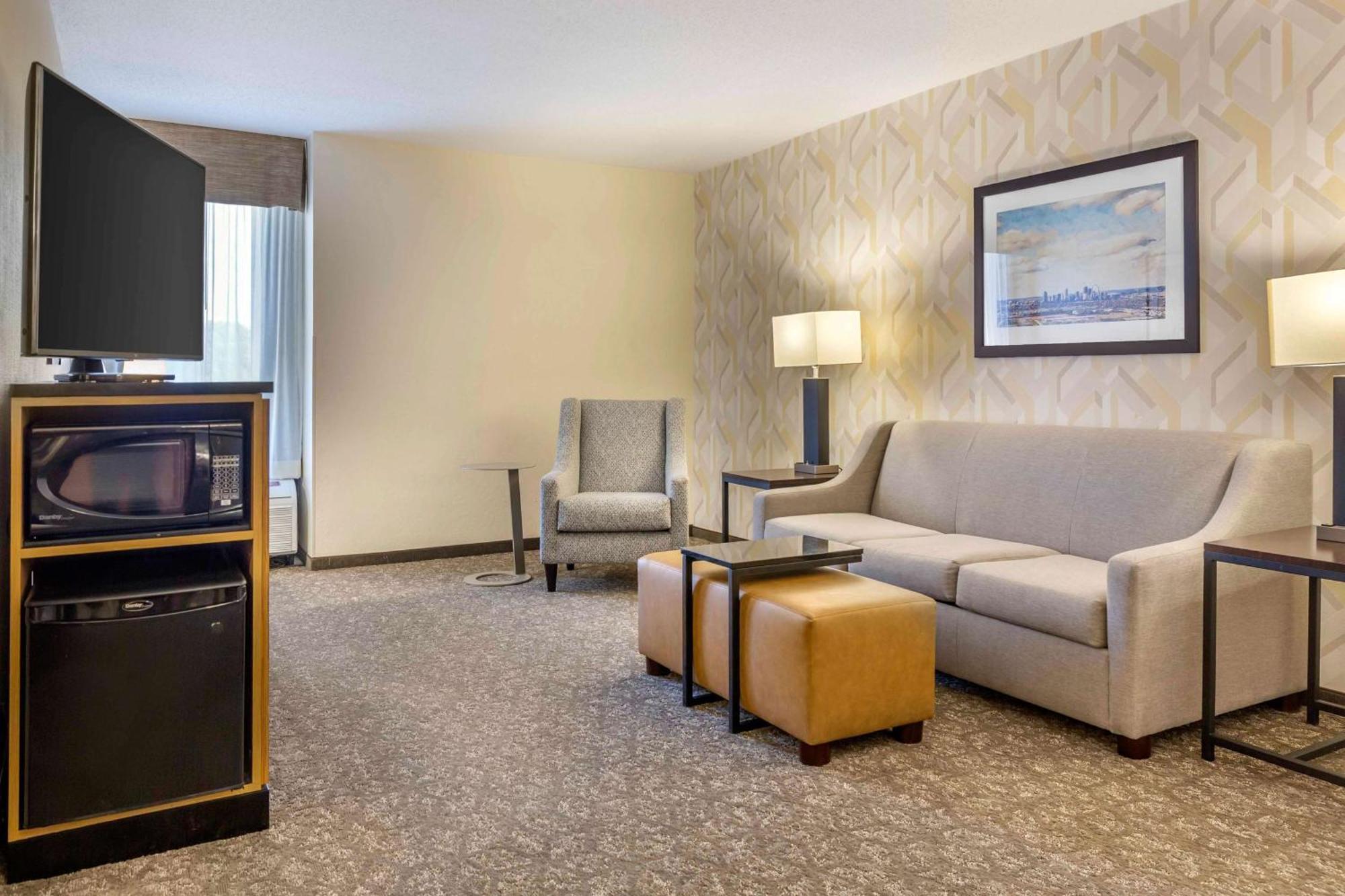 Drury Inn & Suites St. Louis-Southwest Valley Park Extérieur photo