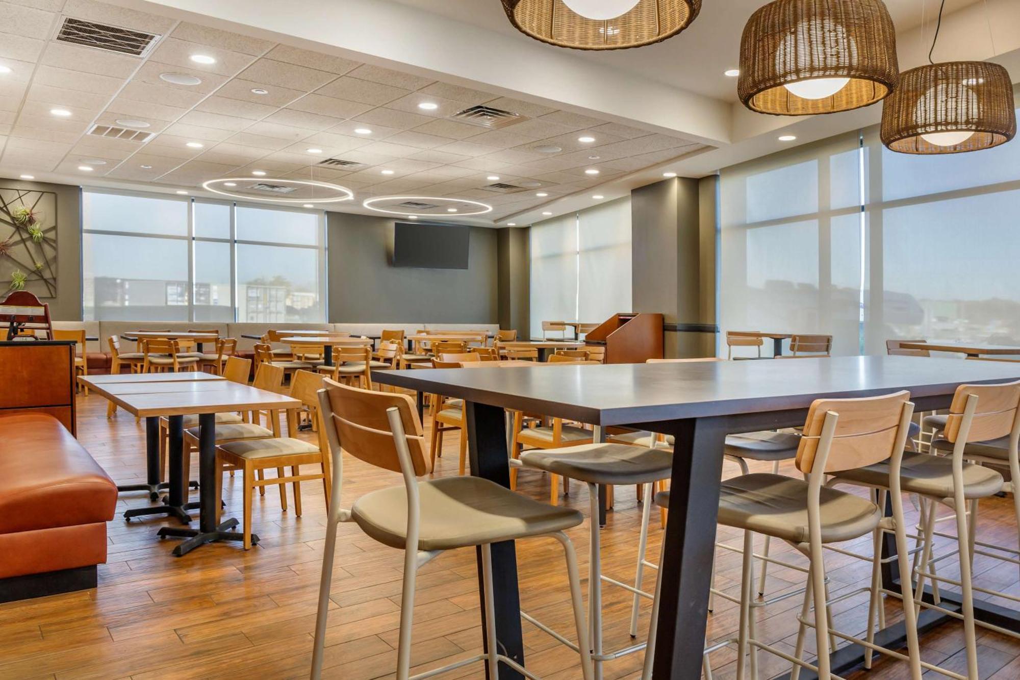 Drury Inn & Suites St. Louis-Southwest Valley Park Extérieur photo