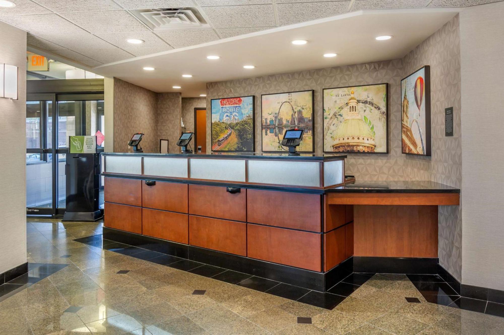Drury Inn & Suites St. Louis-Southwest Valley Park Extérieur photo