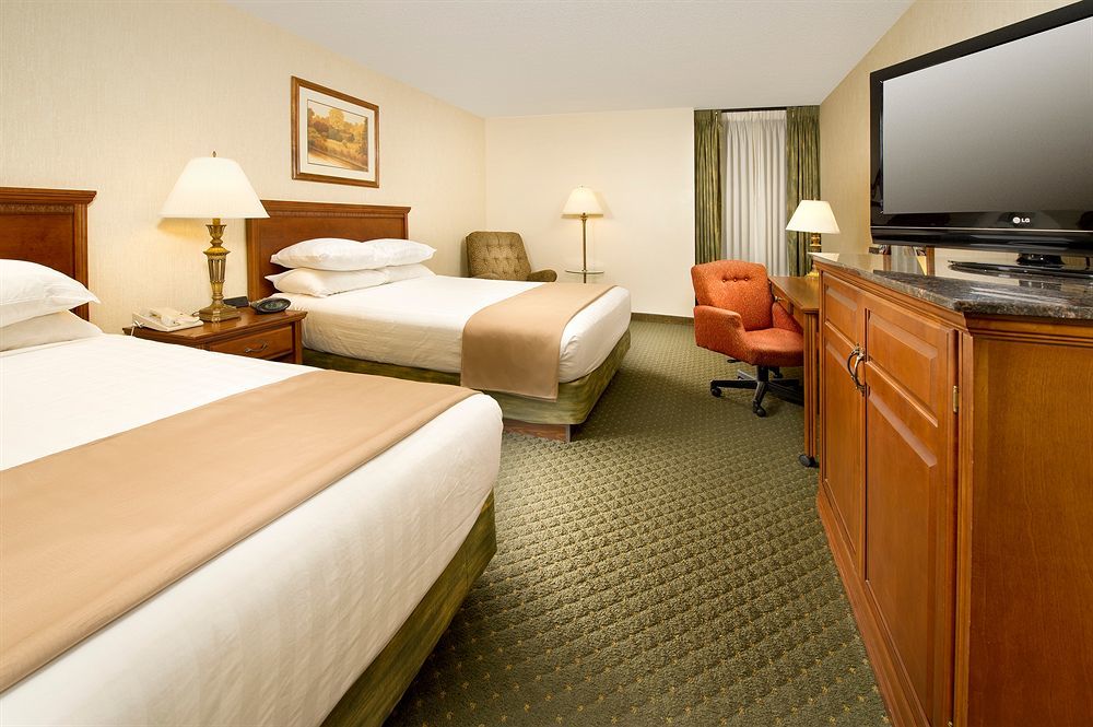 Drury Inn & Suites St. Louis-Southwest Valley Park Extérieur photo